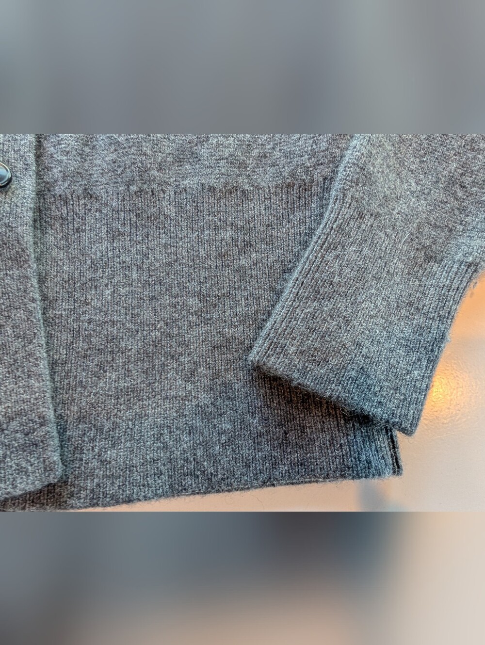 ❤️Nordstrom Wool Cashmere V Neck Cardigan Charcoal Grey Women's XS Beautiful - Picture 5 of 10
